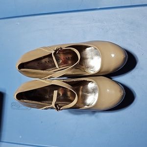 Tan patent leather 5" tan platform heels with buckle strap